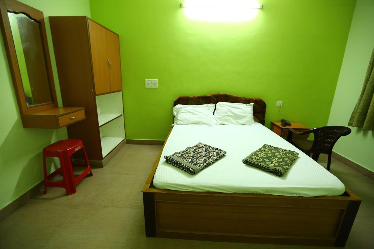 Hotel Abirami Residency Tirukkadaiyur Zewnętrze zdjęcie