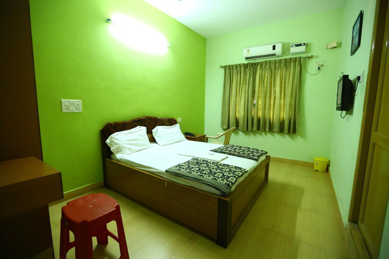Hotel Abirami Residency Tirukkadaiyur Zewnętrze zdjęcie