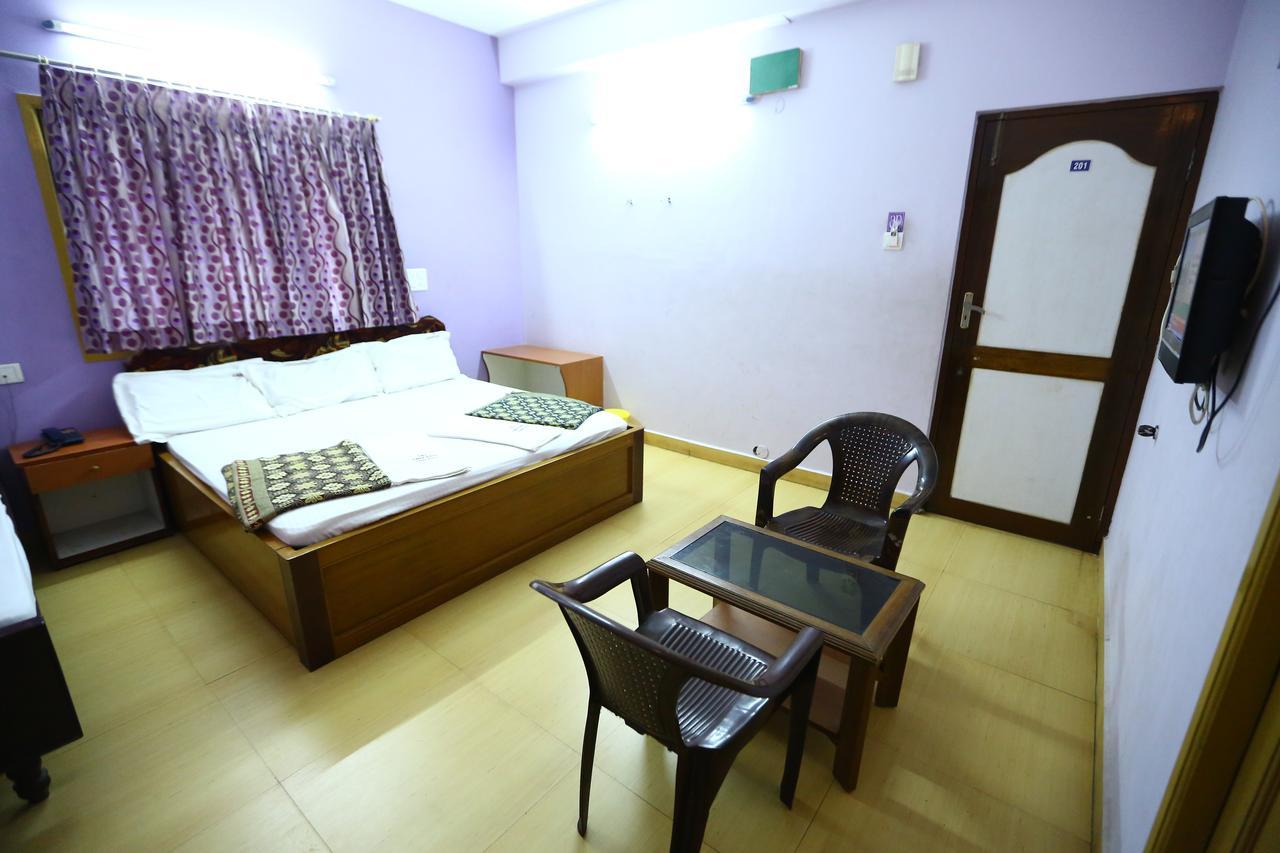 Hotel Abirami Residency Tirukkadaiyur Zewnętrze zdjęcie