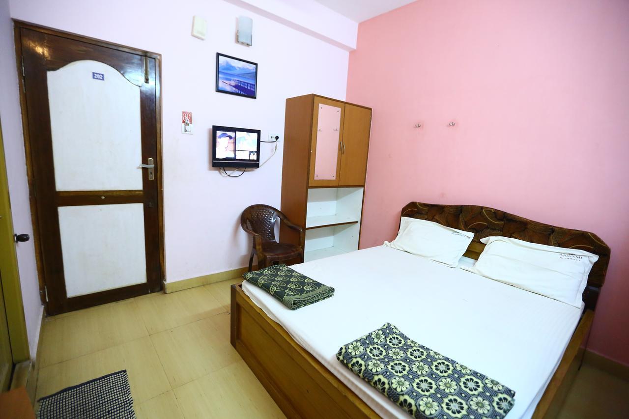 Hotel Abirami Residency Tirukkadaiyur Zewnętrze zdjęcie