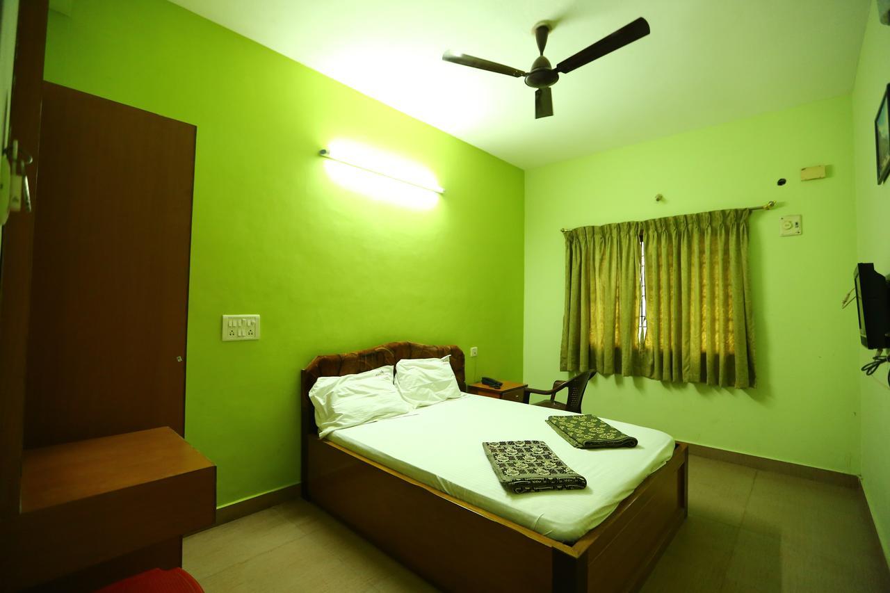 Hotel Abirami Residency Tirukkadaiyur Zewnętrze zdjęcie